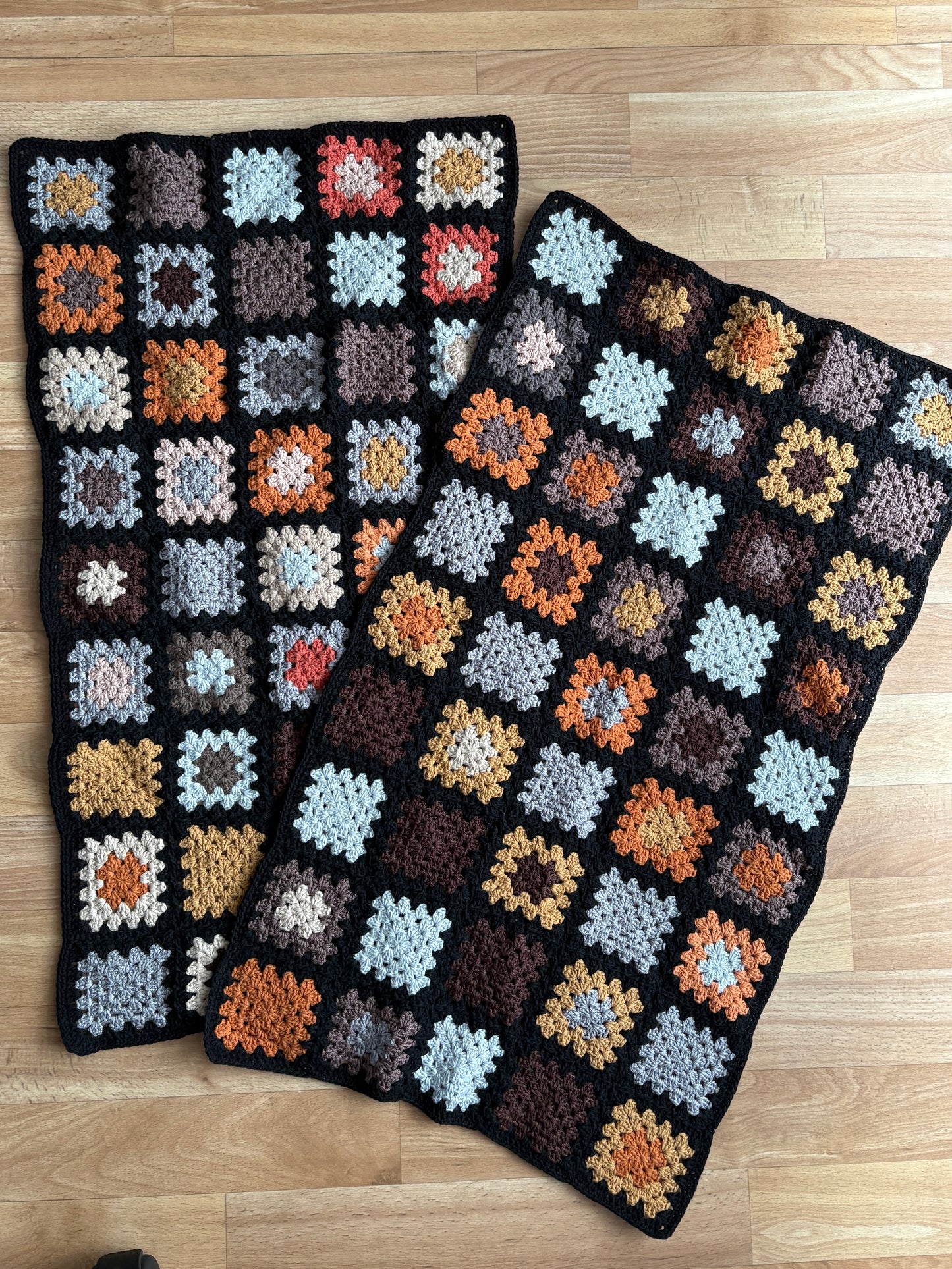 DE | HÄKELANLEITUNG Granny-Square-Rock