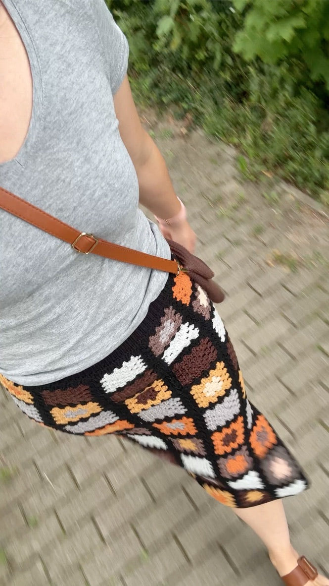 EN | CROCHET PATTERN Granny-Square-Skirt