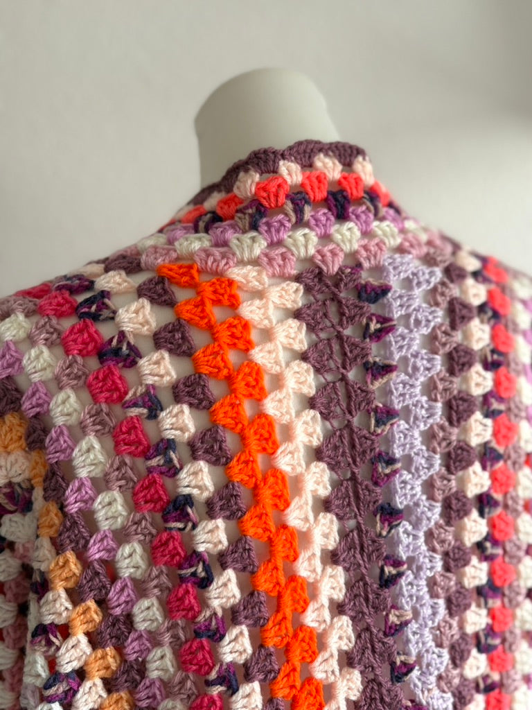 Cardigan in flieder & orange - Hexagon Jacke